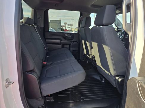 Used 2022 Chevrolet Silverado 2500 Custom w/ Infotainment Package AWD/4WD image 15