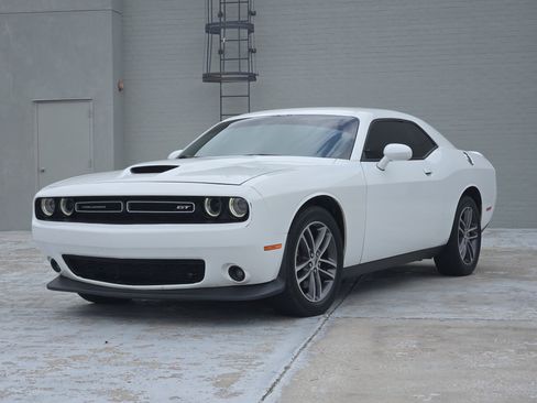 Used 2019 Dodge Challenger GT w/ Plus Package image 3