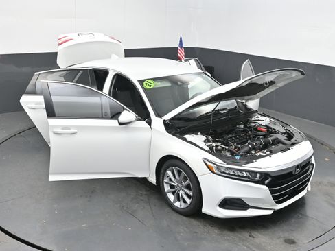 Used 2021 Honda Accord LX image 38