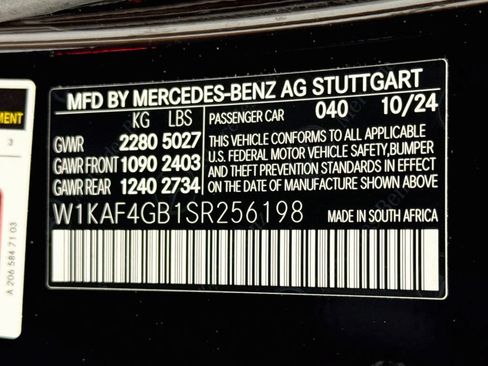Certified 2025 Mercedes-Benz C 300 Sedan image 34