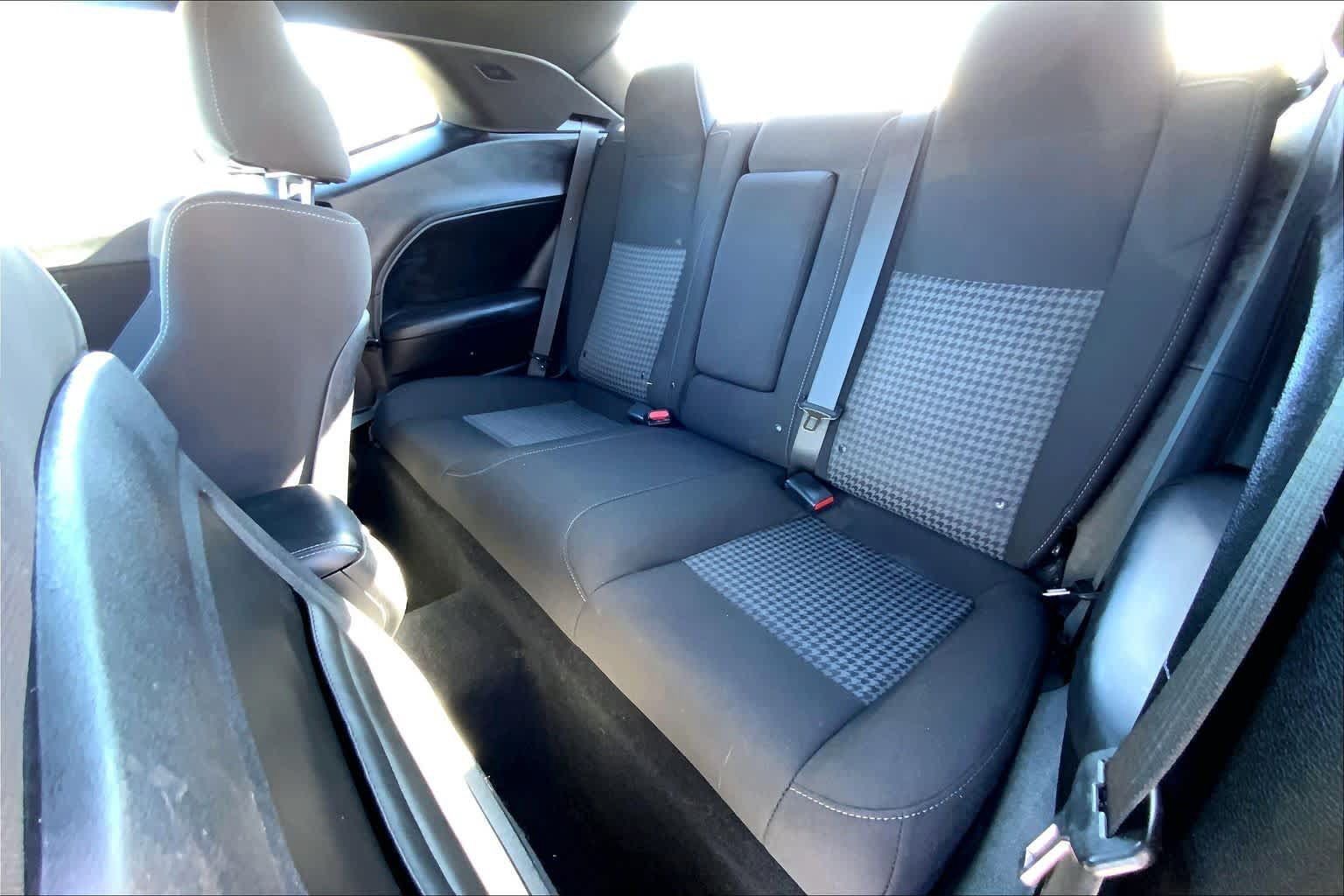 Used 2022 Dodge Challenger GT w/ Driver Convenience Group RWD image 16
