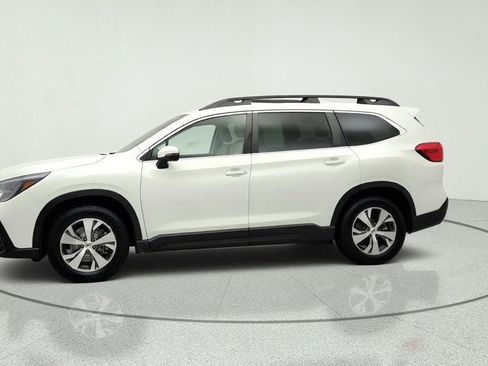 Used 2023 Subaru Ascent Premium w/ Convenience Package AWD/4WD image 8