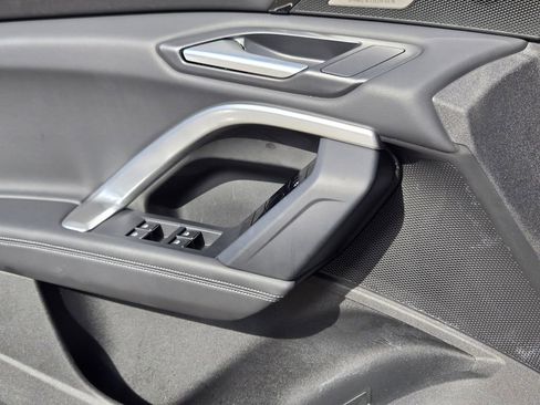 Certified 2025 Audi Q5 Premium Plus w/ Premium Plus image 26