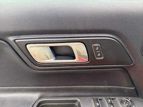 Used 2020 Ford Mustang Premium RWD image 22