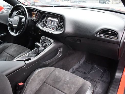 Used 2017 Dodge Challenger R/T Scat Pack image 34