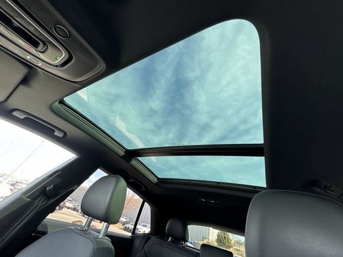 Certified 2025 Audi Q8 Prestige w/ Prestige Package image 21