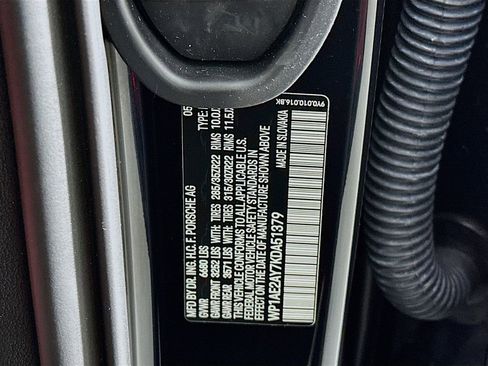 Used 2019 Porsche Cayenne E-Hybrid image 36