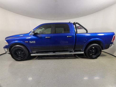 Used 2017 RAM 1500 Laramie w/ Convenience Group image 4