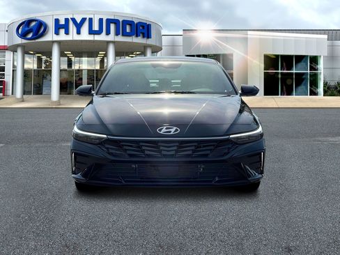 New 2026 Hyundai Elantra Limited image 12