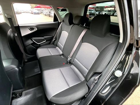 Used 2024 Kia Soul LX w/ Option Group 015 image 19