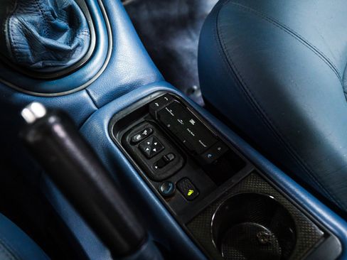 Used 2002 Maserati Spyder GT RWD image 24