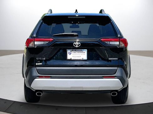 Used 2024 Toyota RAV4 Adventure AWD/4WD image 8