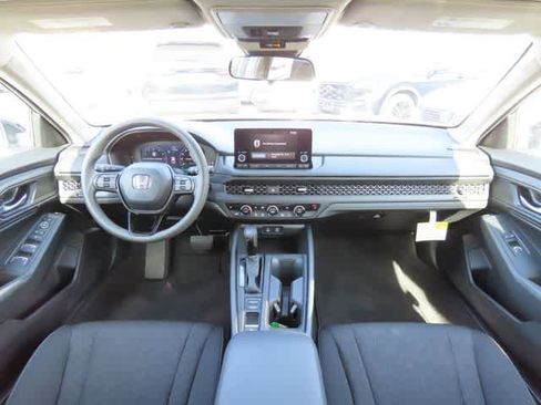 Certified 2025 Honda Accord SE image 16