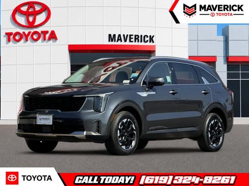 Used 2024 Kia Sorento S AWD/4WD image 1