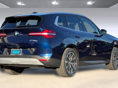 Used 2026 BMW X3 xDrive30 w/ Premium Package image 8