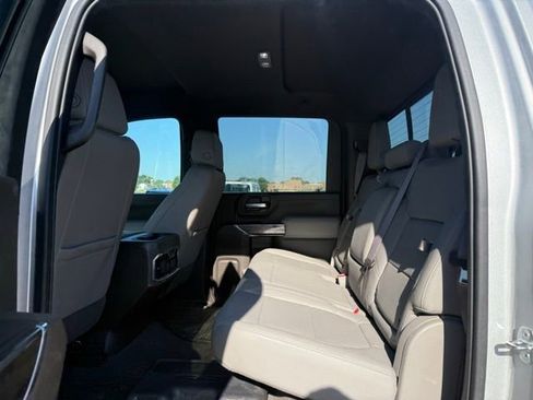 Used 2023 Chevrolet Silverado 3500 LTZ w/ LTZ Convenience Package AWD/4WD image 19