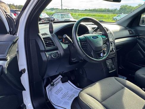 Used 2016 Ford Explorer 4WD Police Interceptor image 31