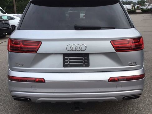 Used 2017 Audi Q7 3.0T Premium Plus w/ Premium Plus Package AWD/4WD image 4