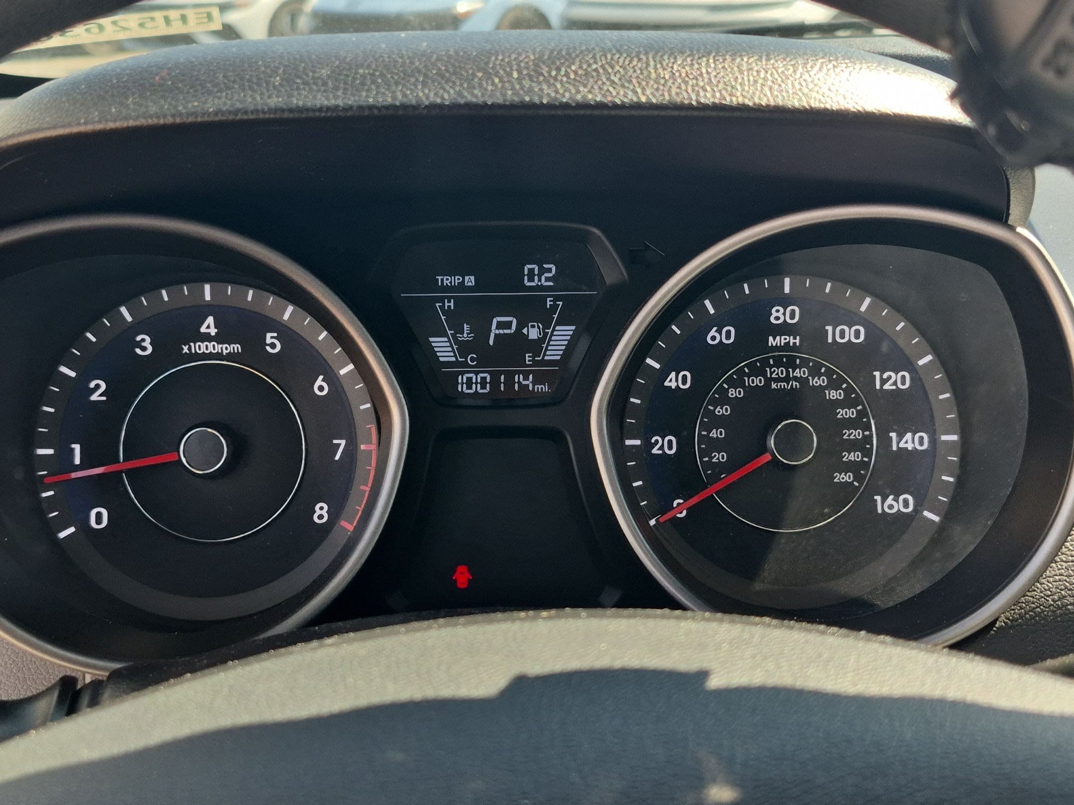 Used 2014 Hyundai Elantra SE FWD image 19
