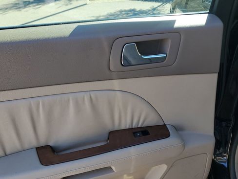 Used 2005 Cadillac STS V8 No Accidents Only 2 Owners w/ Preferred Equipment Group image 14