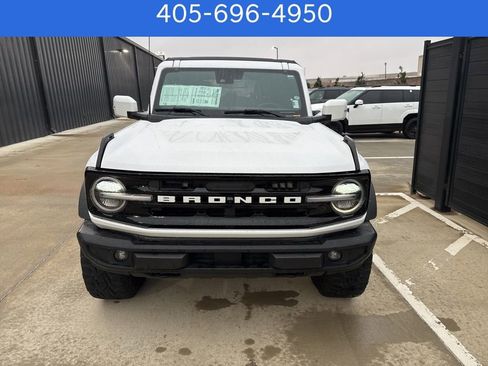 Used 2023 Ford Bronco Outer Banks w/ Sasquatch Package image 24