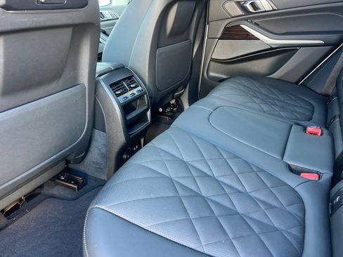 Used 2026 BMW X5 xDrive40i AWD/4WD image 13