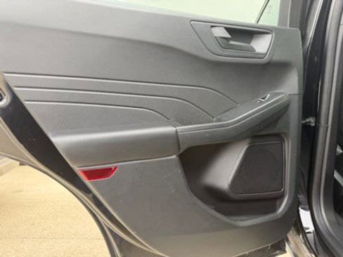 Used 2024 Ford Escape Active image 23