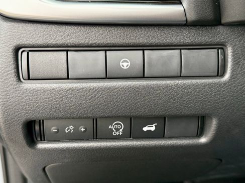 New 2026 Nissan Rogue SV image 31