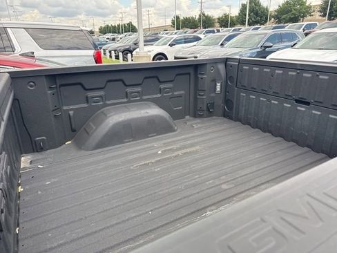 Used 2025 GMC Sierra 1500 Denali Ultimate AWD/4WD image 10