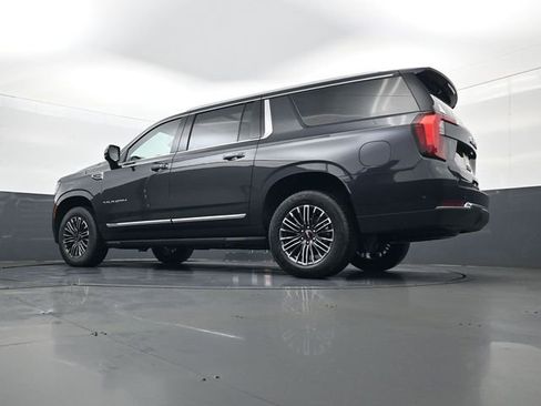 New 2026 GMC Yukon XL Elevation w/ Elevation Premium Package image 28