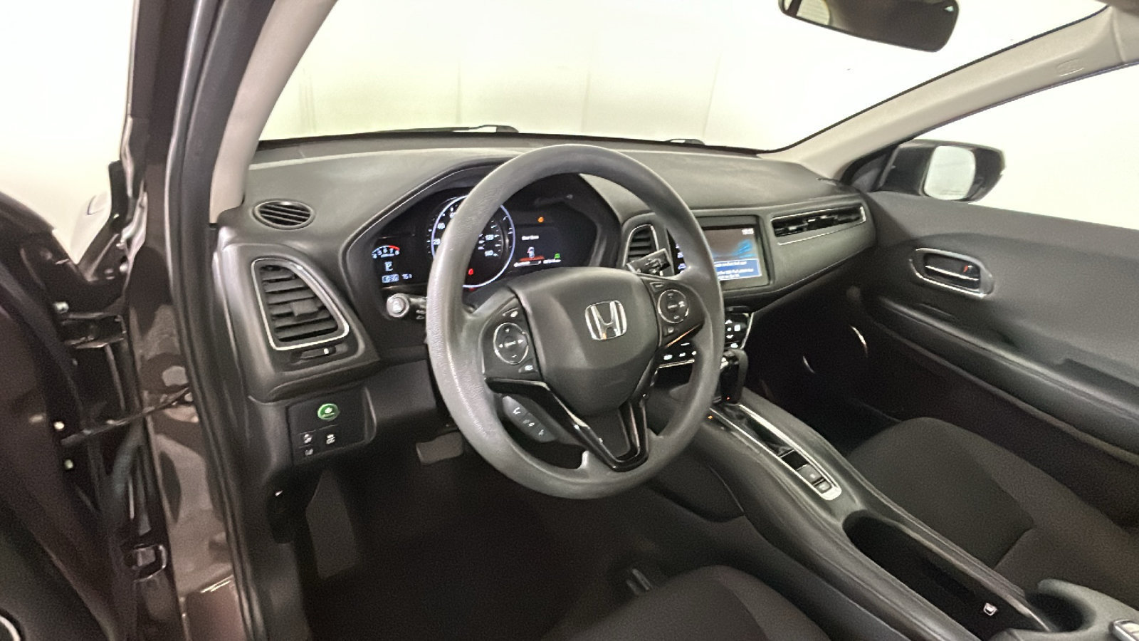 Used 2022 Honda HR-V EX image 15