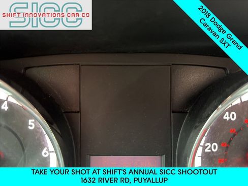Used 2018 Dodge Grand Caravan SXT image 3