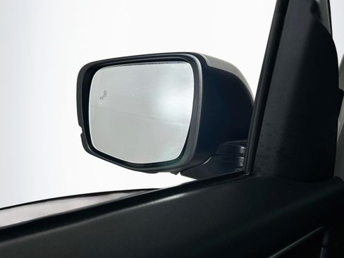 Used 2023 Honda Pilot EX-L image 16