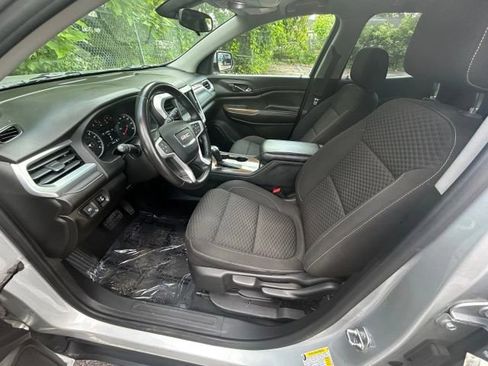 Used 2019 GMC Acadia SLE image 9