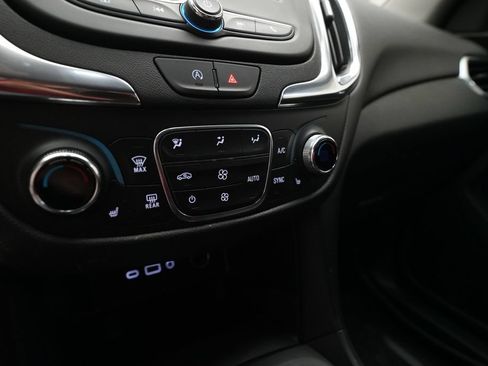 Used 2024 Chevrolet Equinox LT AWD/4WD image 21