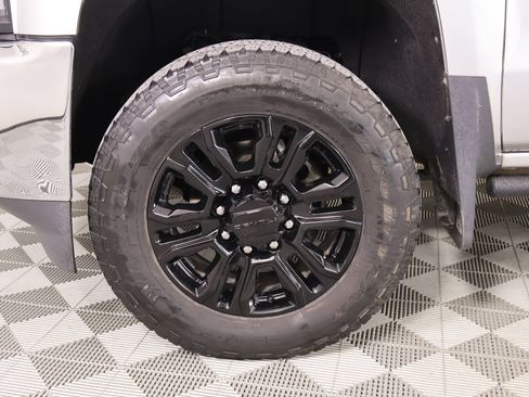 Used 2015 Chevrolet Silverado 2500 LTZ w/ Duramax Plus Package image 17