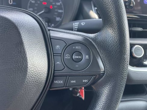 Used 2024 Toyota Corolla LE FWD image 30