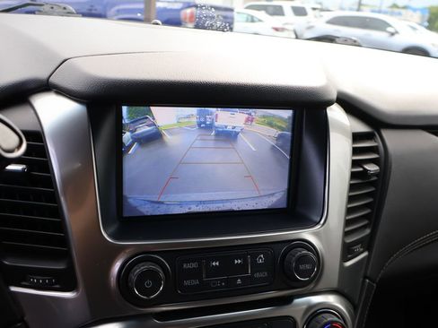Used 2019 Chevrolet Tahoe Premier AWD/4WD image 24