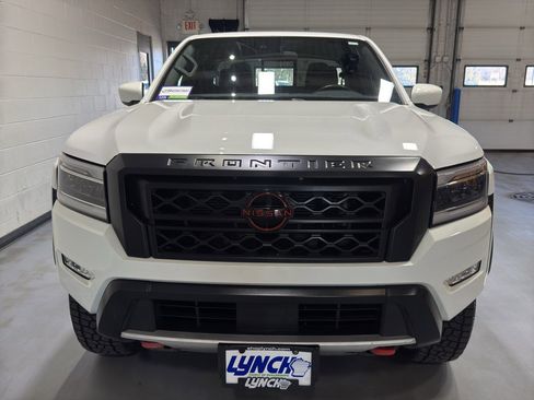 Used 2022 Nissan Frontier PRO-4X w/ Technology Package image 8