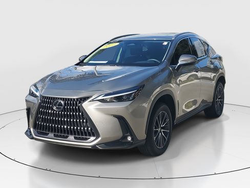 Certified 2022 Lexus NX 250 FWD w/ Premium Package image 3