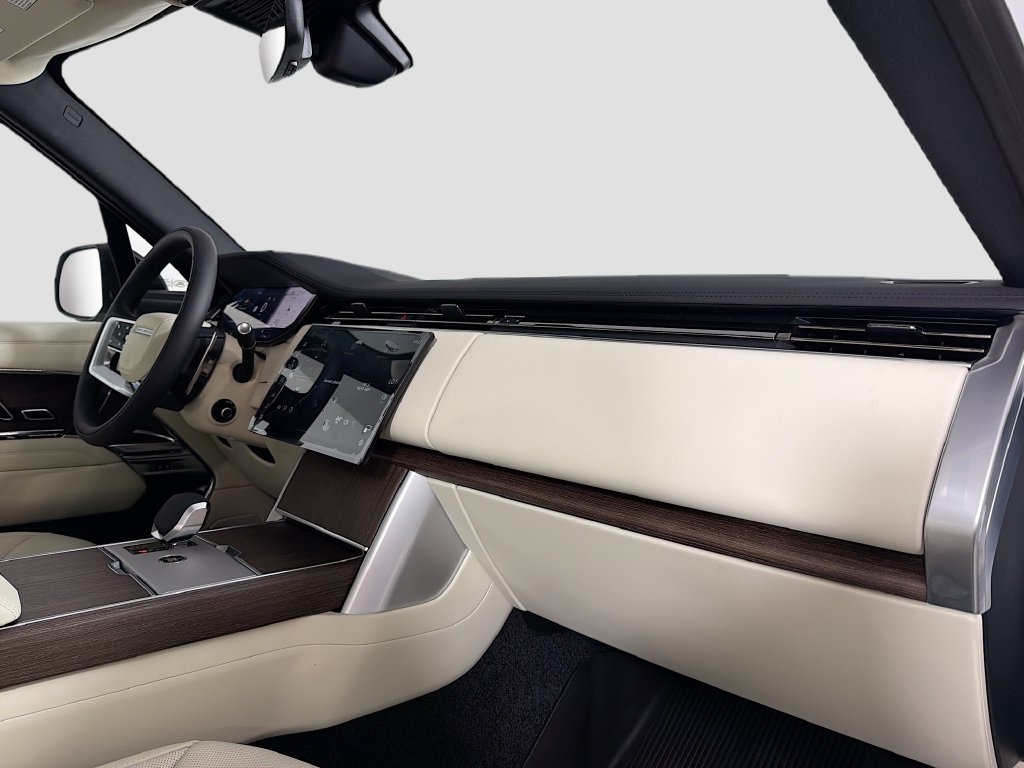 New 2026 Land Rover Range Rover SE AWD/4WD image 31