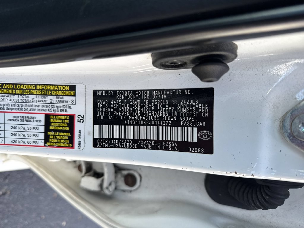 Used 2018 Toyota Camry SE w/ Convenience Package FWD image 19