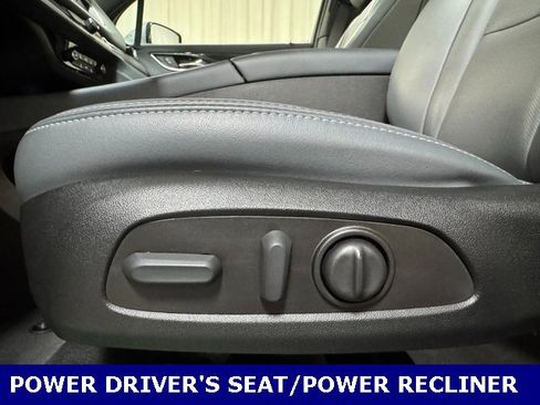 Used 2023 Buick Enclave Essence w/ Experience Buick Package image 16