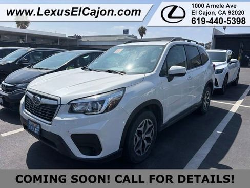 Used 2019 Subaru Forester Premium AWD/4WD image 1