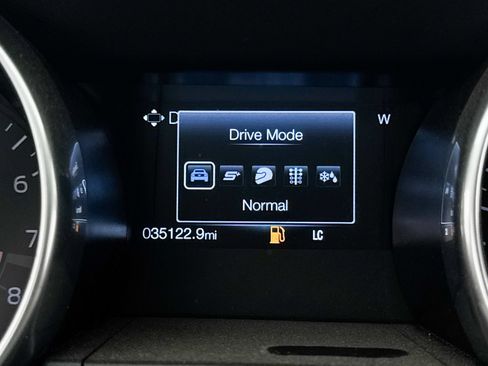 Used 2019 Ford Mustang GT Premium w/ GT Performance Package RWD image 9
