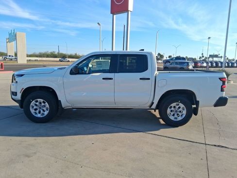 New 2026 Nissan Frontier S w/ Tow Package AWD/4WD image 4