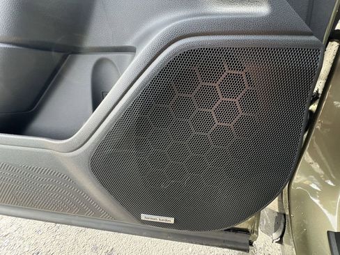 Used 2025 Subaru Forester Limited image 25