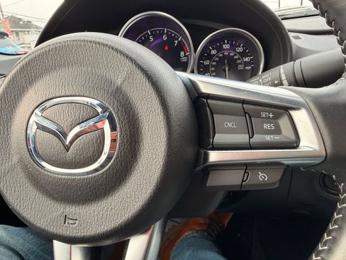 Used 2024 MAZDA MX-5 Miata Sport w/ Appearance Package image 19