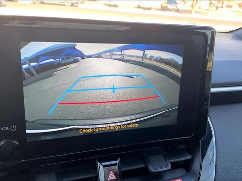 Used 2025 Toyota Corolla SE image 26