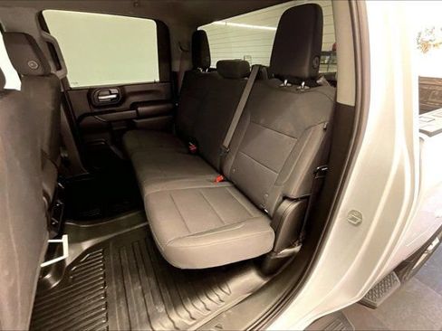 Used 2024 GMC Sierra 2500 Pro w/ Convenience Package AWD/4WD image 19